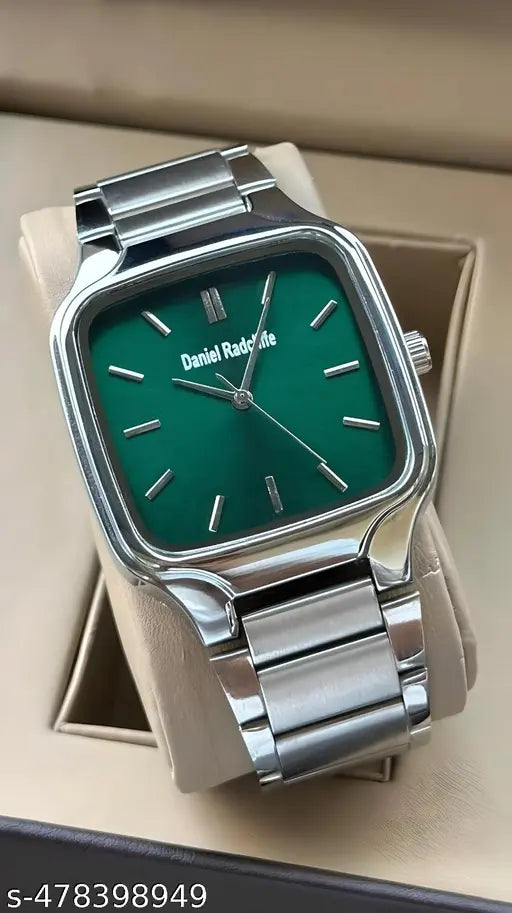 premium Elegant Design Analog Wrist Watch For Boys/Men